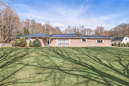 190 Hamburg Rd, Greenville, PA, 16125-1517 | Card Image