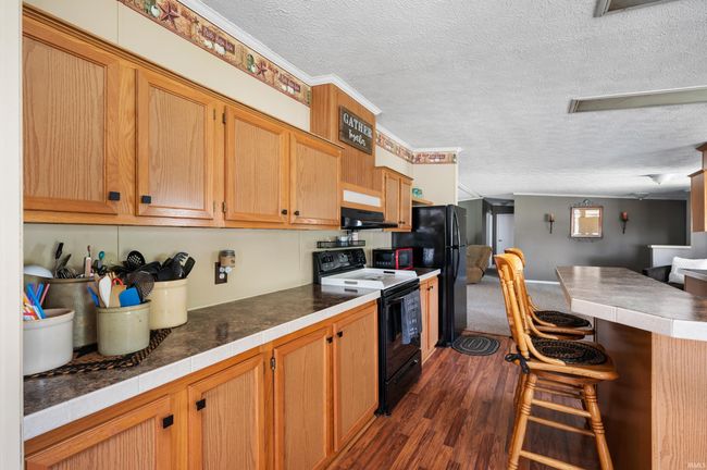 317 N Walnut St, House other with 4 bedrooms, 2 bathrooms and null parking in Mount Summit IN | Image 15