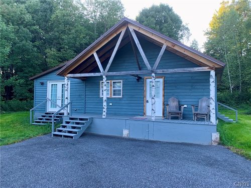 2922 Lee Rd, Camden, NY, 13316-4121 | Card Image