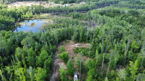 147 Faison Rd, Wewahitchka, FL, 32465-4122 | Card Image