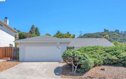 3453 Stewarton Dr, Richmond, CA, 94803-2037 | Card Image