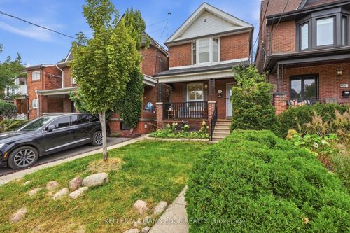 28 Conway Ave, York, ON, M6E1H2 | Card Image