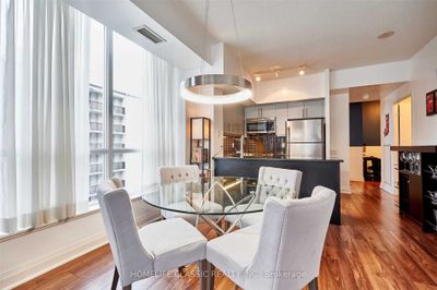 1010 - 83 Redpath Ave, Condo with 2 bedrooms, 2 bathrooms and 1 parking in Toronto ON | Image 2