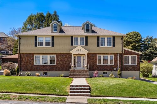 34 Lincoln Street, Belmont, MA, 02478 | Card Image