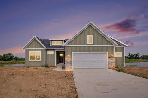 322 Blue Ash Ln, Coopersville, MI, 49404-1036 | Card Image