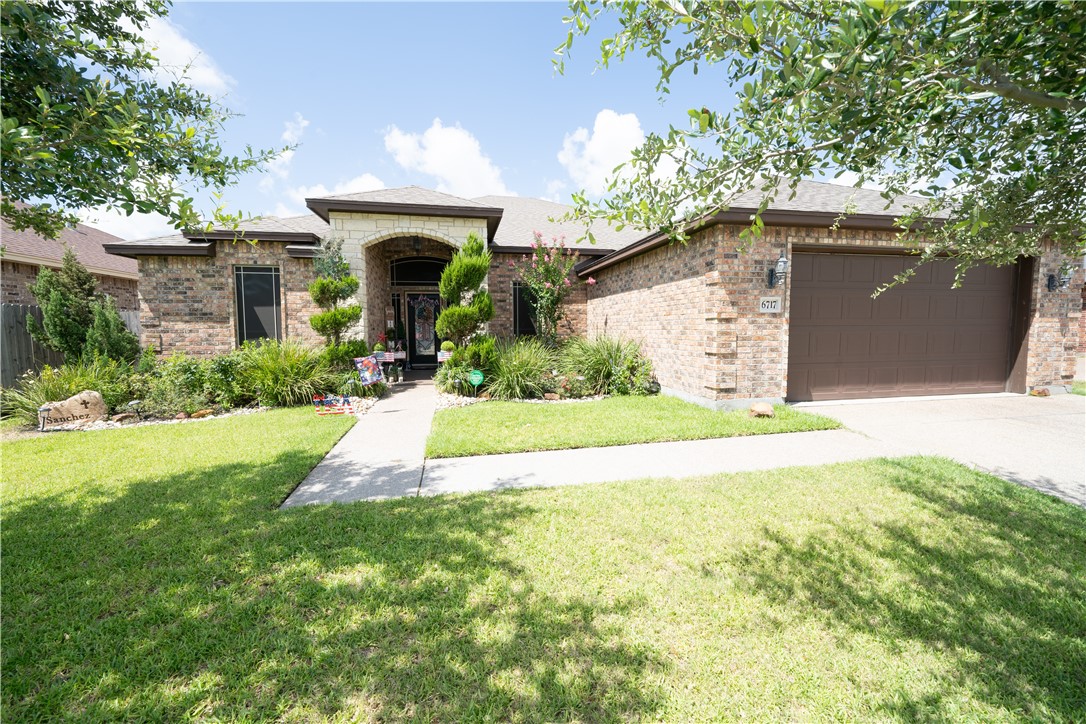 Empire Dr, Corpus Christi, TX 78414