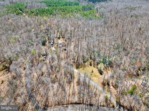 34254 Richards Ferry Rd, RICHARDSVILLE, VA, 22736-1984 | Card Image