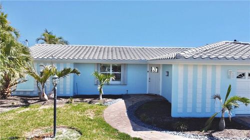 11 Palmview Blvd, FORT MYERS BEACH, FL, 33931-4519 | Card Image