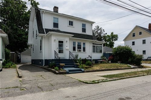 146 Garden St, Cranston, RI, 02910-2813 | Card Image
