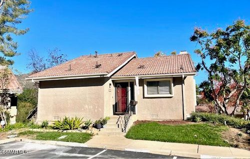 658 La Corona Ct, Oak Park, CA, 91377-3720 | Card Image
