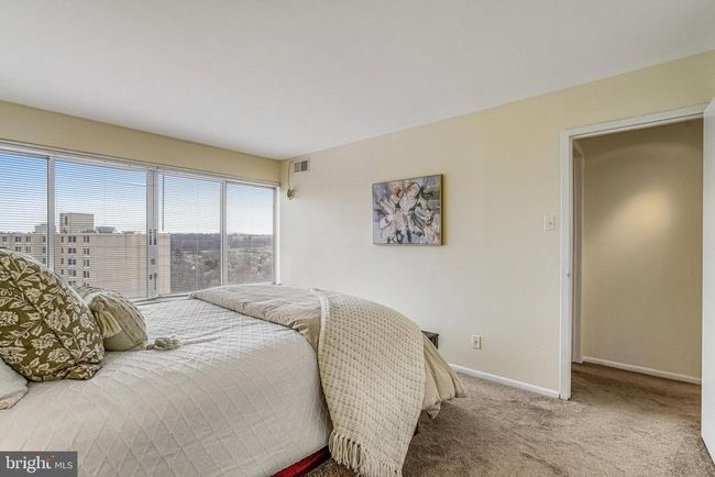 UNIT-1207 - 5340 Holmes Run Pkwy, Condo with 2 bedrooms, 1 bathrooms and null parking in ALEXANDRIA VA | Image 15