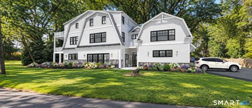 31 Pawson Rd, Branford, CT, 06405-5034 | Card Image