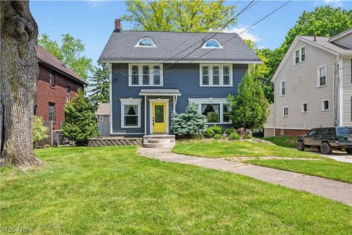 371 Merriman Rd, Akron, OH, 44303-1565 | Card Image
