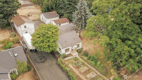 12048 10th Ave S, Burien, WA, 98168-2214 | Card Image