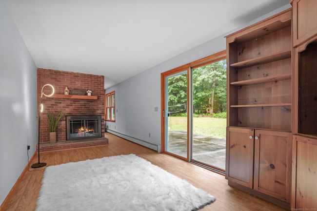 142 Sunset Dr, House other with 3 bedrooms, 3 bathrooms and 6 parking in Killingly CT | Image 12