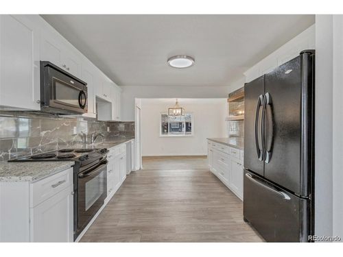 3090 Worchester St, Aurora, CO, 80011-2025 | Card Image