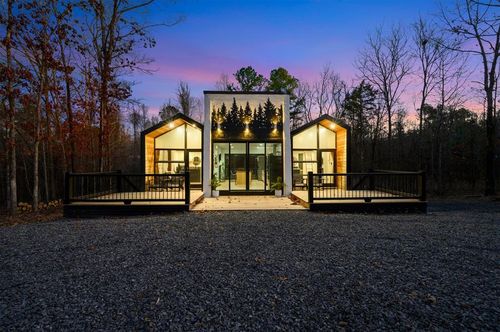 26 Kissingfish Court, Broken Bow, OK, 74728 | Card Image