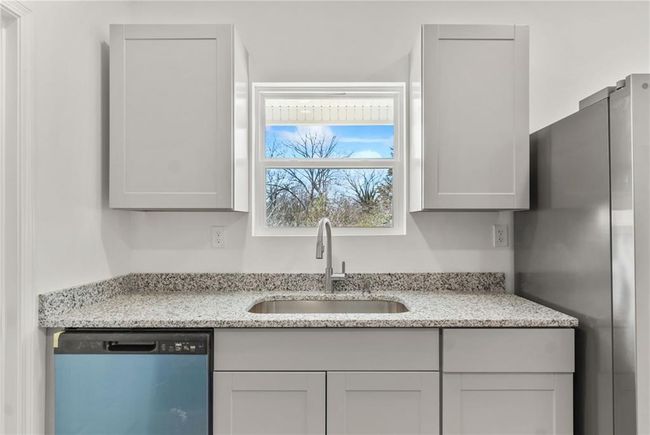 30 Moore Ave, House other with 3 bedrooms, 2 bathrooms and 2 parking in Toccoa GA | Image 9