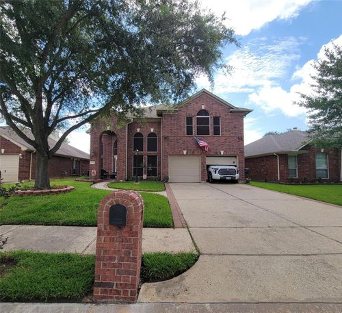 204 King William Dr, La Porte, TX, 77571-4518 | Card Image