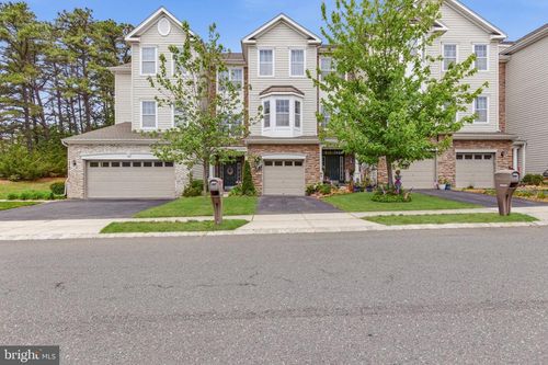 346 Hawthorne Ln, Barnegat, NJ, 08005-5644 | Card Image