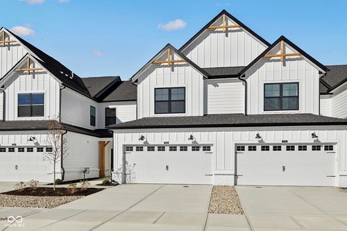 17510 Gruner Way, Westfield, IN, 46062-8014 | Card Image