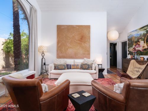 21-4540 N 44th St, Phoenix, AZ, 85018-4272 | Card Image