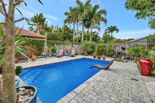 1401 Ne 33rd St, Oakland Park, FL, 33334-4513 | Card Image