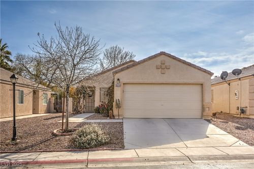 5529 Eagle Claw Avenue, Las Vegas, NV, 89130 | Card Image