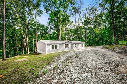 47 Dicy Ct, Williamsburg, KY, 40769-8611 | Card Image