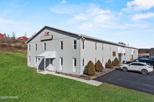 705 Cochecton Tpke, Tyler Hill, PA, 18469-4014 | Card Image