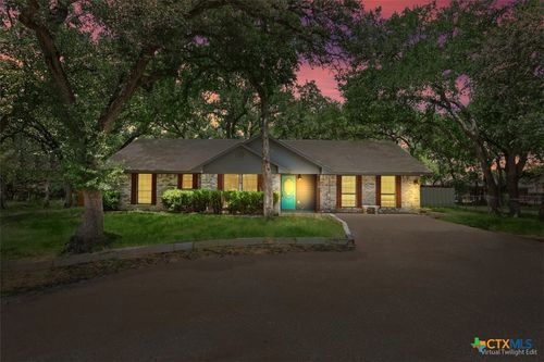 15 Willow Ct, Belton, TX, 76513-9267 | Card Image