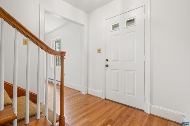 7928 Howardsville Rd, House other with 4 bedrooms, 3 bathrooms and null parking in SCOTTSVILLE VA | Image 6
