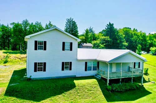 1642 Slover Springs Rd, Dandridge, TN, 37725-6728 | Card Image