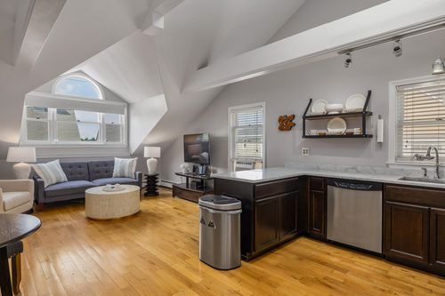apt-6-314 Islington St, Portsmouth, NH, 03801-4235 | Card Image