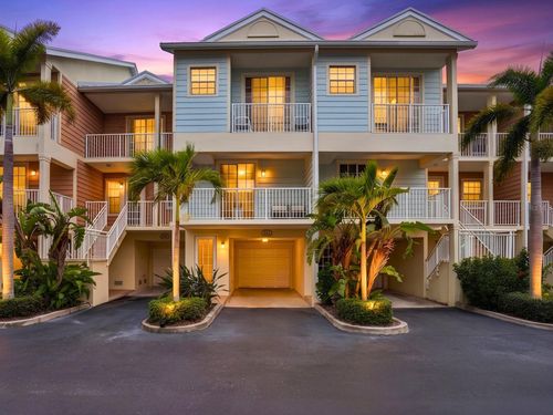 3248 Mangrove Point Dr, RUSKIN, FL, 33570-3066 | Card Image