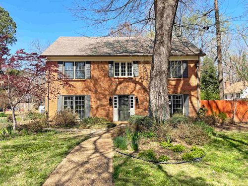 8452 Winthrop Ct, Germantown, TN, 38139-4335 | Card Image