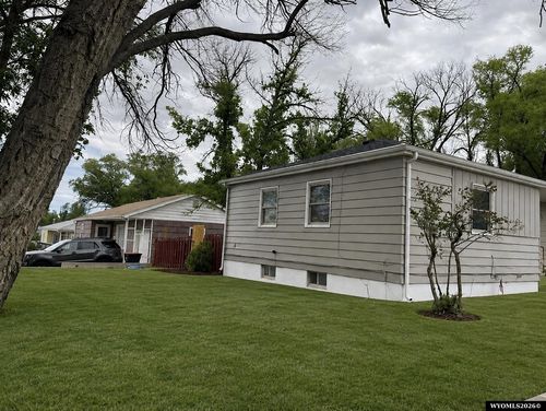 1405 Collins St, Rock Springs, WY, 82901-6503 | Card Image