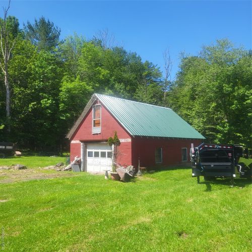 15 Washington St, Liberty, NY, 12754-1946 | Card Image