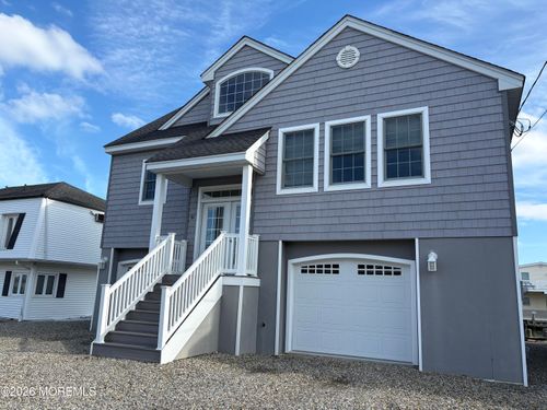 51 Barry Ln, MANAHAWKIN, NJ, 08050-5303 | Card Image