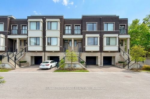 114 Genuine Lane, Richmond Hill, ON, L4B0E5 | Card Image