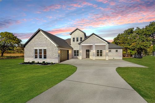 1161 Gonzollas Rd, Springtown, TX, 76082-2617 | Card Image