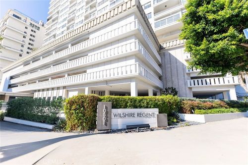 10501 Wilshire Blvd, Los Angeles, CA, 90024-6302 | Card Image