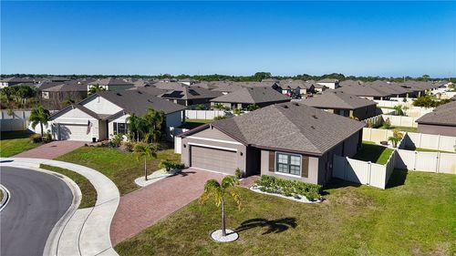 7284 Topaz Dr, Grant Valkaria, FL, 32949-8323 | Card Image