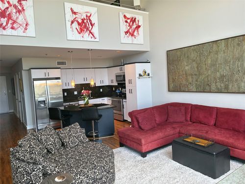 605-3311 Yupon St, Houston, TX, 77006-3860 | Card Image