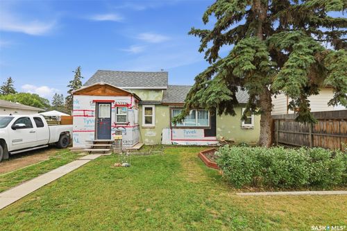 450 Y Avenue S, Saskatoon, SK, S7M3J9 | Card Image