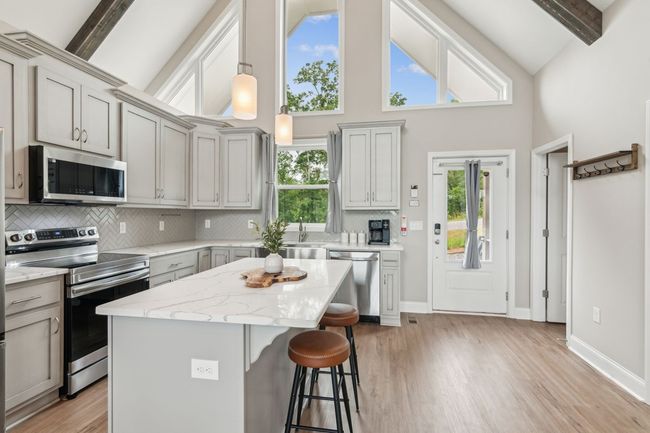 497 Jakes Landing Way S, Home with 3 bedrooms, 3 bathrooms and null parking in Ellijay GA | Image 9