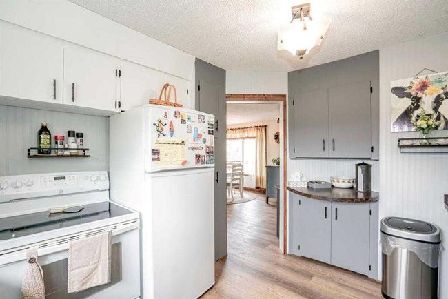 72174 Rr 13, House other with 5 bedrooms, 3 bathrooms and null parking in DeBolt AB | Image 11