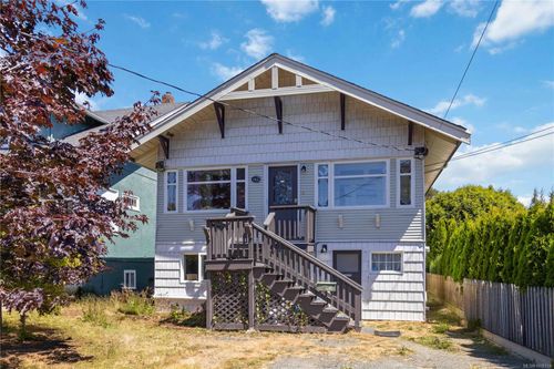 354 Berwick St, Victoria, BC, V8V1C7 | Card Image