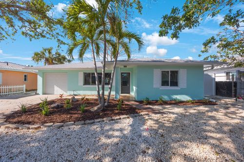280 41st Ave, ST PETE BEACH, FL, 33706-2614 | Card Image