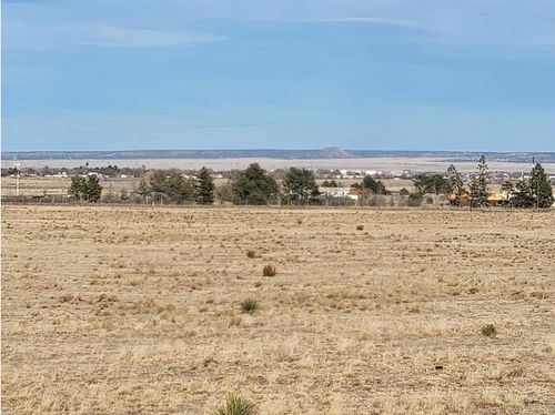 205 Mcnabb Rd, Moriarty, NM, 87035-5402 | Card Image